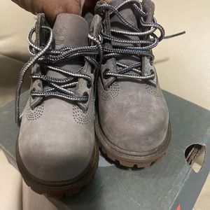 Gray Timberland boots size 5 toddler
